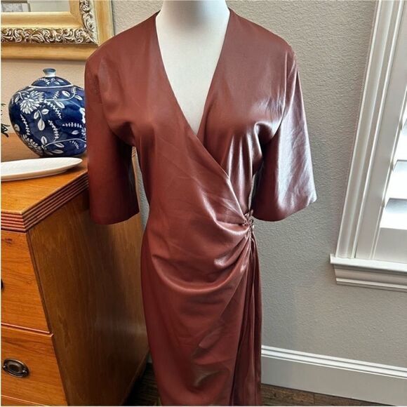 NWT Nanushka Helisa Vegan Leather Ruched
Midi Dress-P1 - Picture 1 of 10